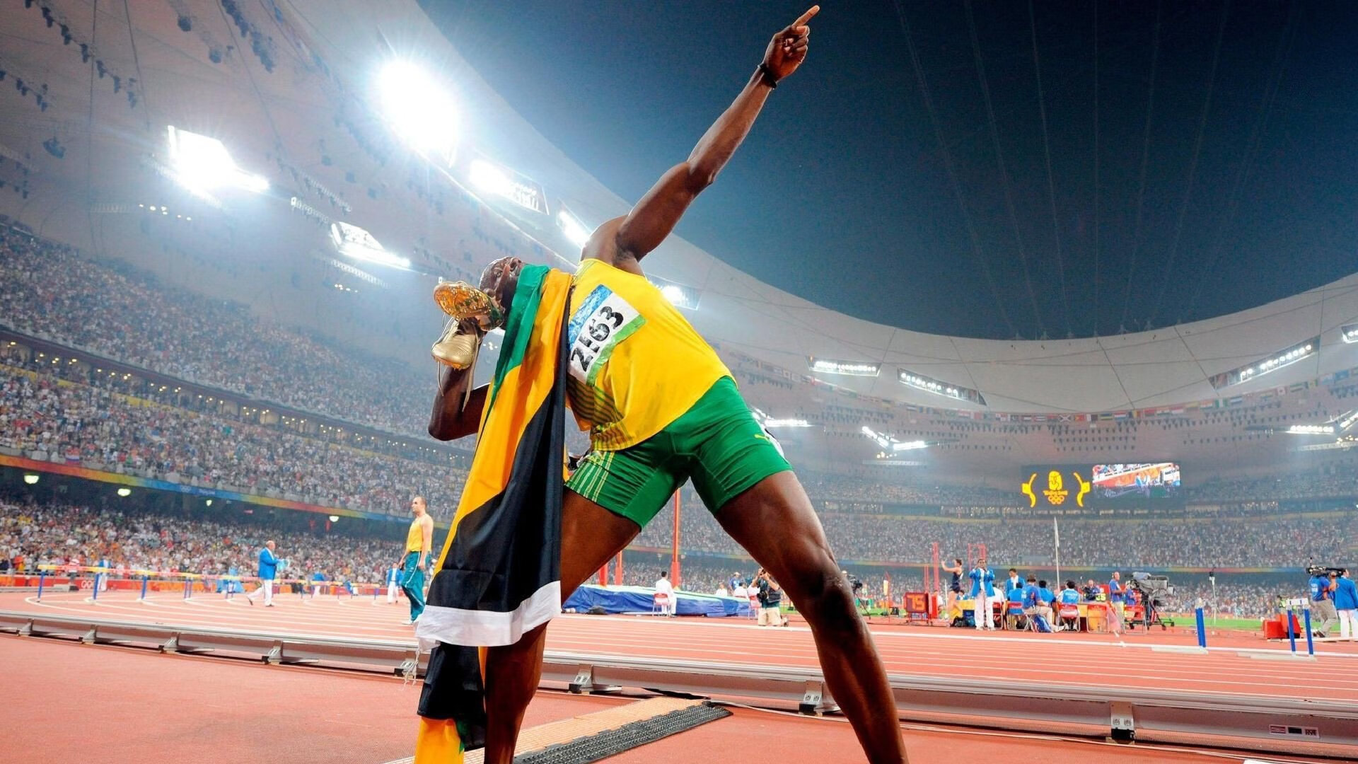 横向创新:赛场上的虚拟与增强现实结合,什么是横向解决方案